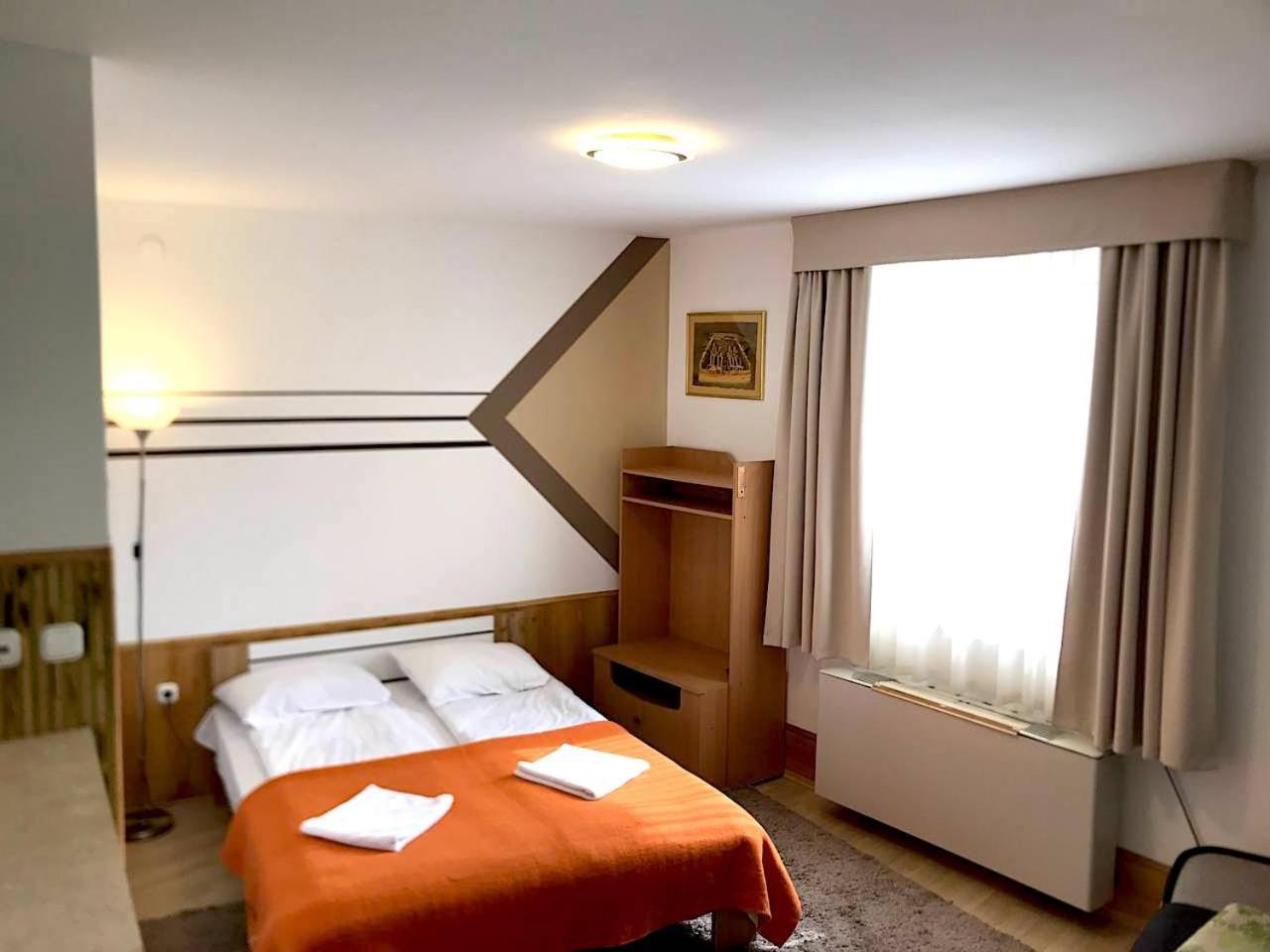 Art Eden Apartment Hajdúszoboszló Екстериор снимка