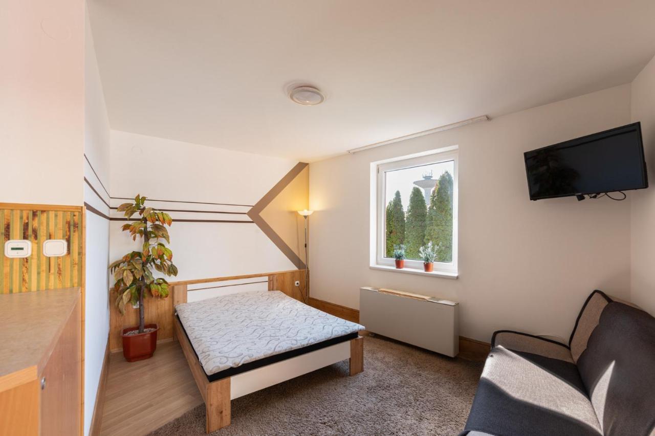 Art Eden Apartment Hajdúszoboszló Екстериор снимка