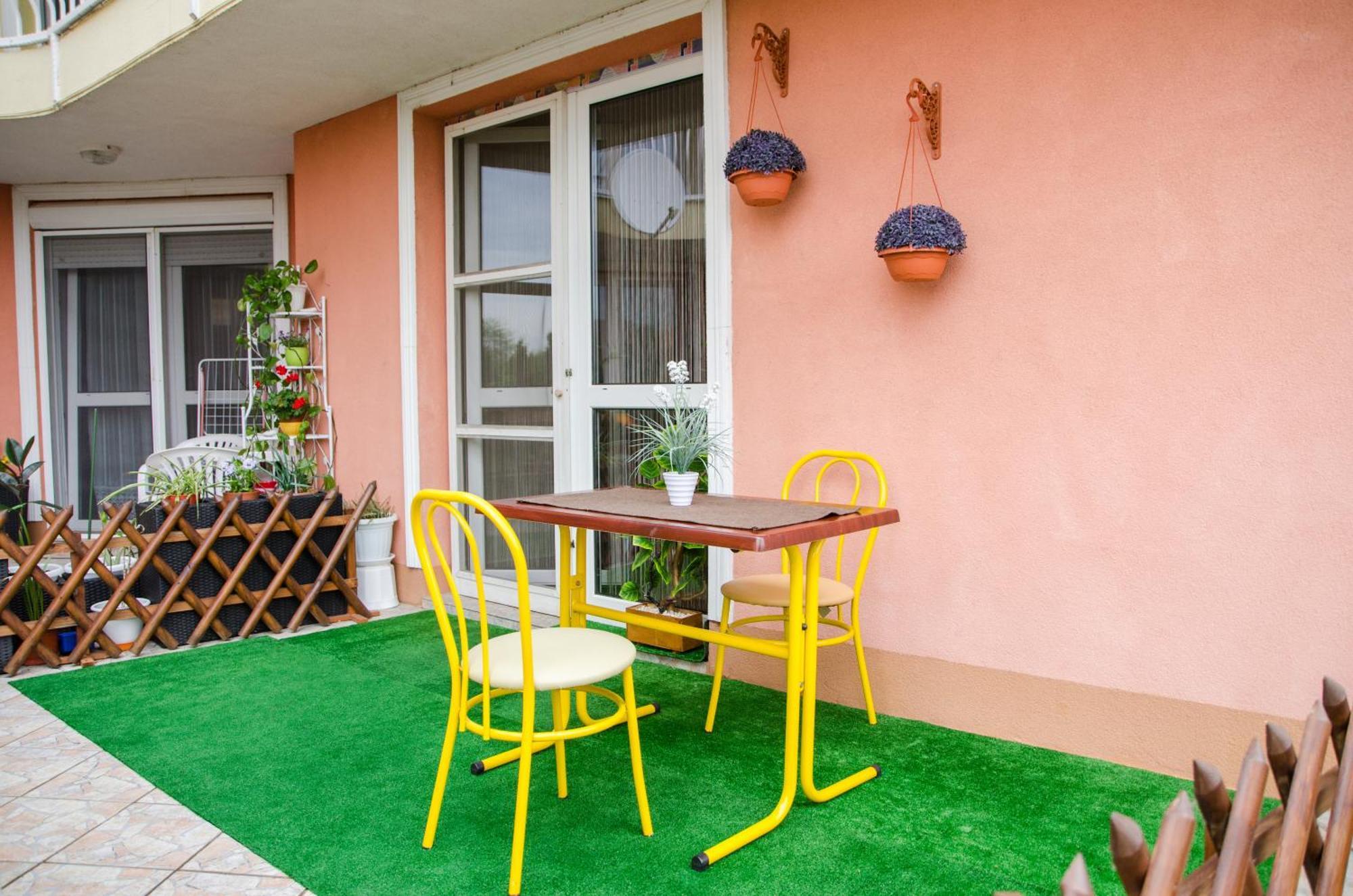 Art Eden Apartment Hajdúszoboszló Екстериор снимка